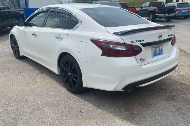 2018 Nissan Altima SR!